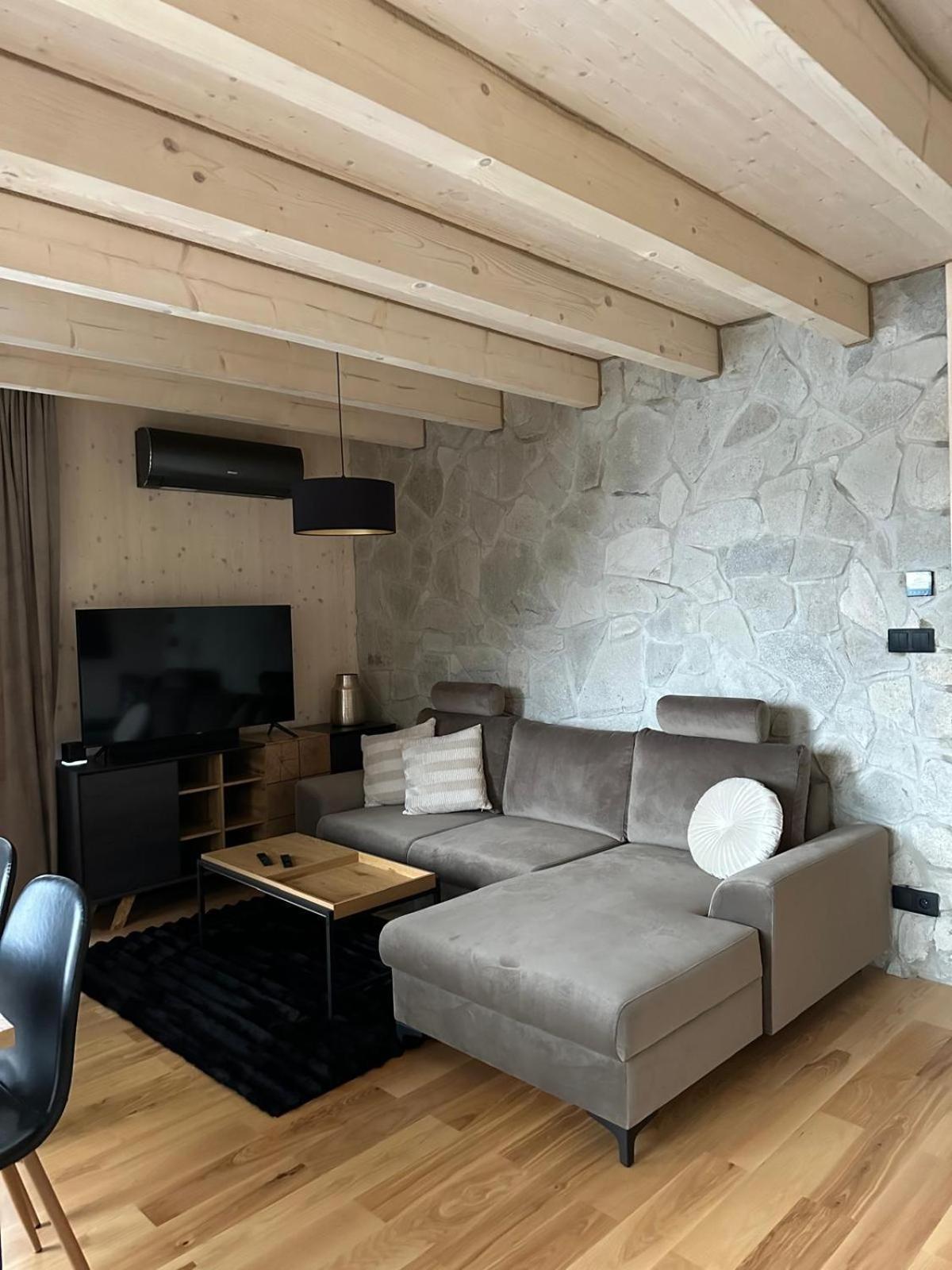 Apartman Pod Smrekom Demaenovska Dolina Esterno foto